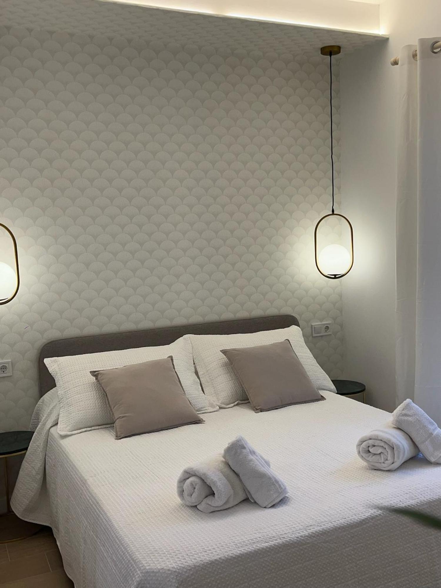 Loft Con Wifi Lavadora Secadora Cama Agradable Muy Proximo Valencia公寓 外观 照片