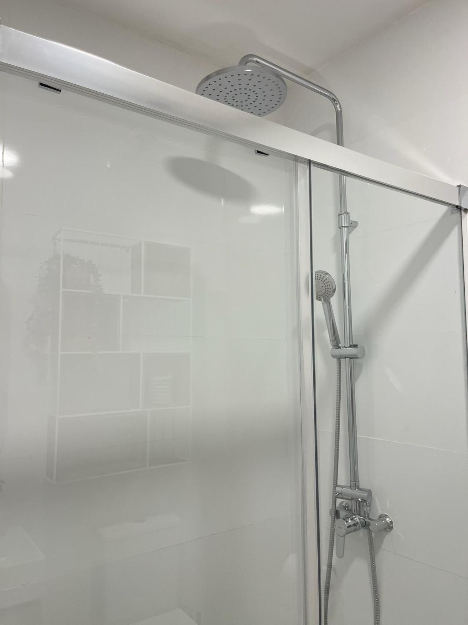 Loft Con Wifi Lavadora Secadora Cama Agradable Muy Proximo Valencia公寓 外观 照片