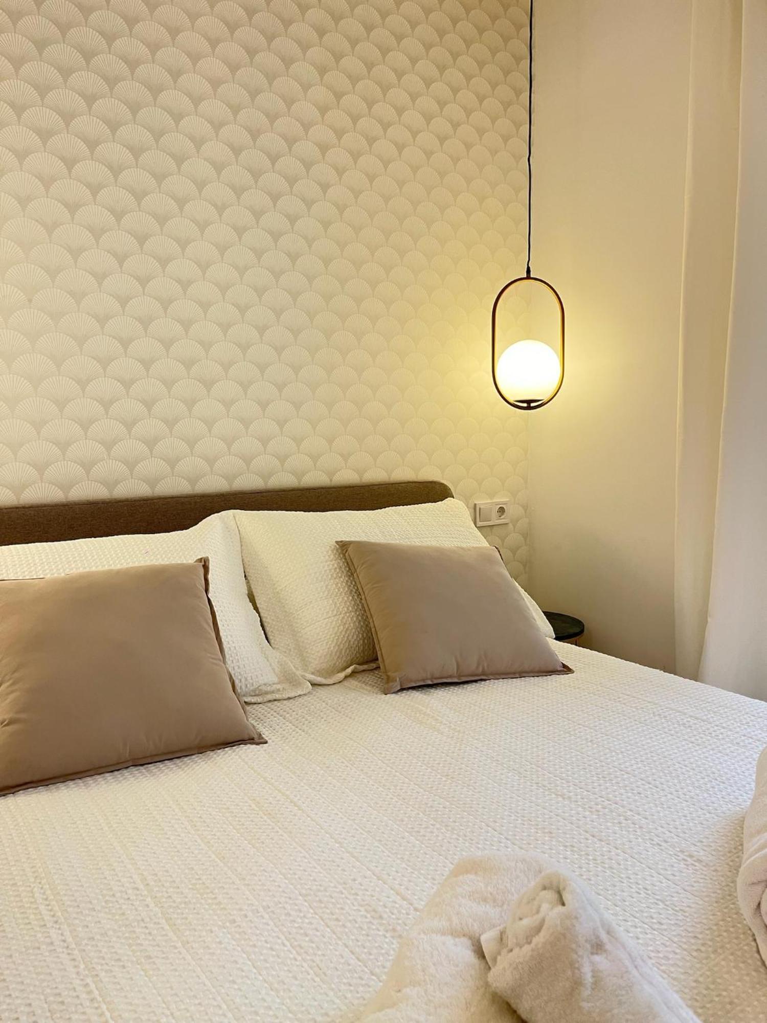 Loft Con Wifi Lavadora Secadora Cama Agradable Muy Proximo Valencia公寓 外观 照片