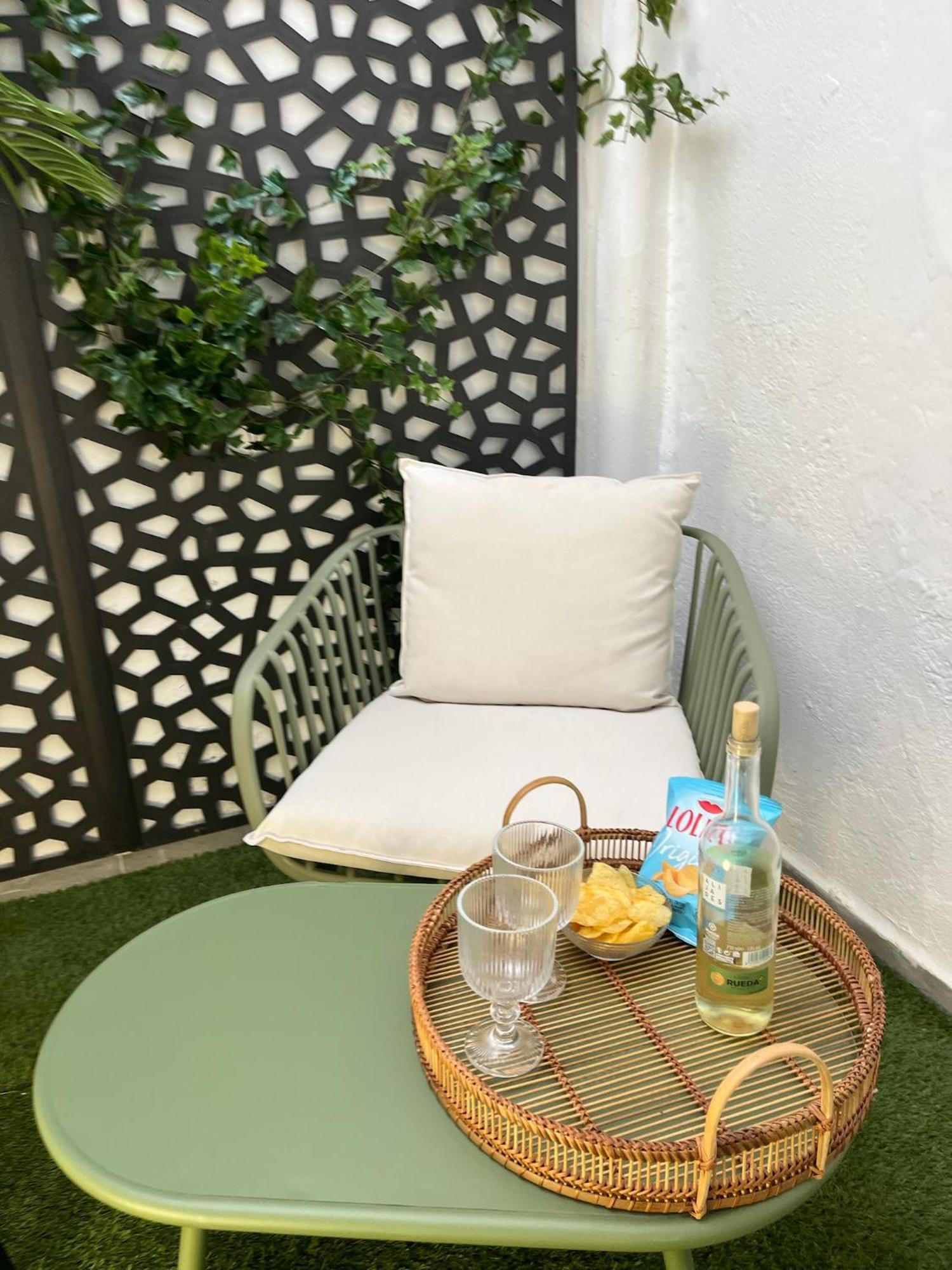 Loft Con Wifi Lavadora Secadora Cama Agradable Muy Proximo Valencia公寓 外观 照片
